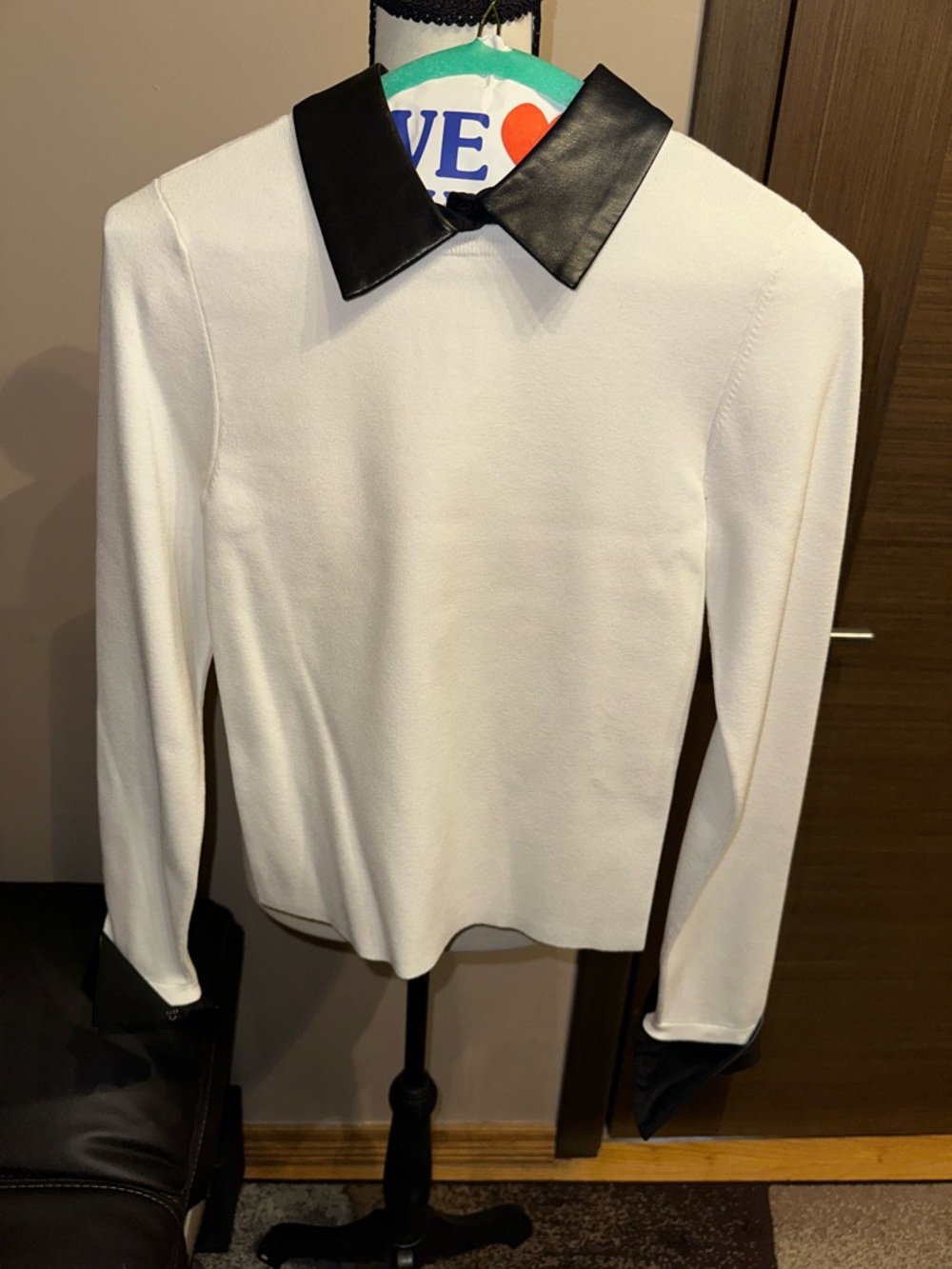 Alice and Olivia White Long Sleeve Top with Black Faux Leather Collar size S